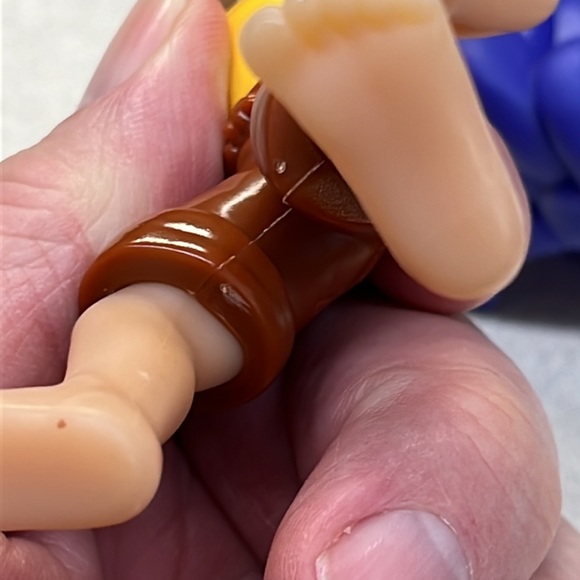 Disney - Luca - McDonald’s toy figure great shape! - Picture 11 of 11